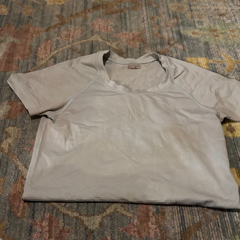 Lululemon long light purple Short Sleeve T-Shirt